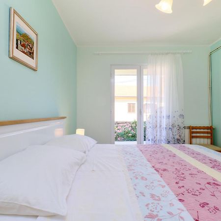 Bugenvilia Mali Lošinj Dış mekan fotoğraf